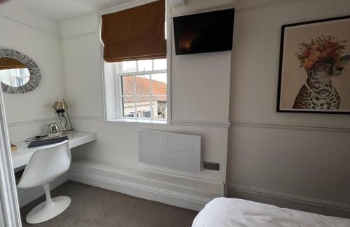 Benson House | The Crown Inn at Benson