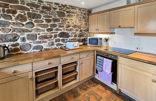 Porlock Weir Cottage | The Crows Nest, Porlock Weir