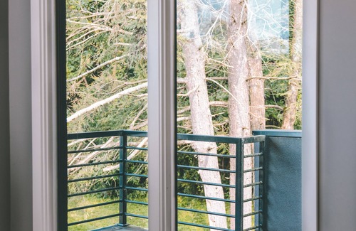 Mohnton Villa | The Cube – A One-of-a-Kind Modernist Country Retreat