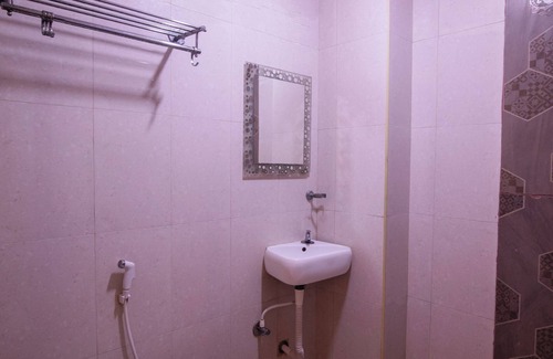 Central Chennai Hotel | The Cubic Stays