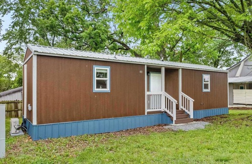 Decatur House | The Daisy- Decatur Family Tiny Home