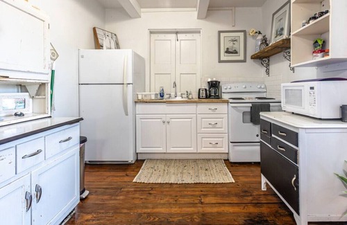 Estate East Street Apartment | The Danish Nydam - A Sailor’s Mooring