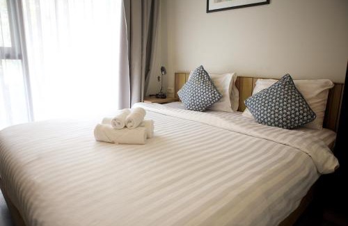 Patong Apartment | The Deck Patong studio 155 by AM
