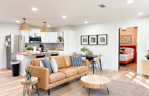 Boswell Cabin | The Den at Livingston