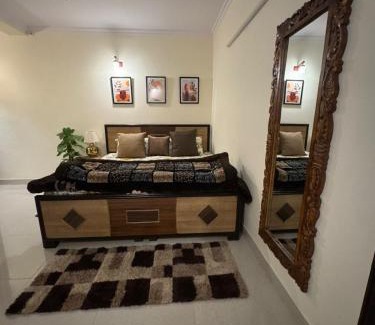 Malviya Nagar Apartment | The Den- Private Apartment for Long stays