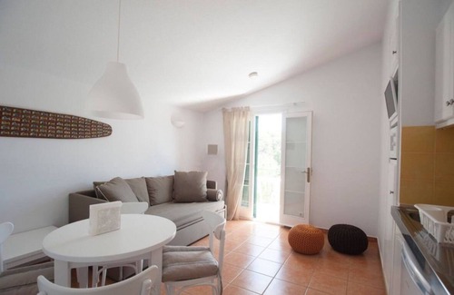 Serpentona Apartment | The Desmais