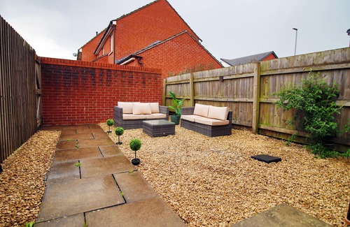 Newport House | The Dock House - Newport City Centre