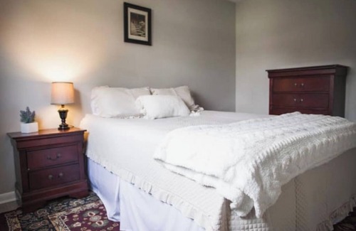 Brunswick House | The Dogwood