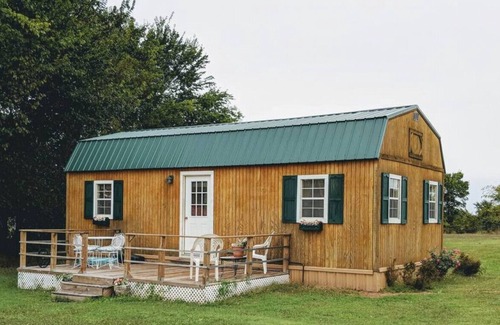 Davis Cabin | The Doll House Cabin
