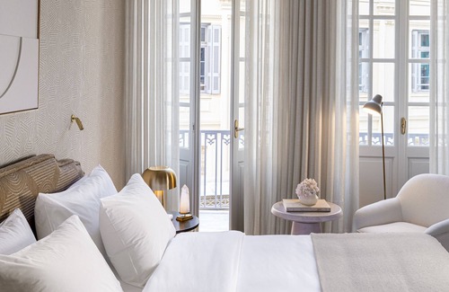 Plaka Hotel | The Dolli at Acropolis, A Hotel to Live