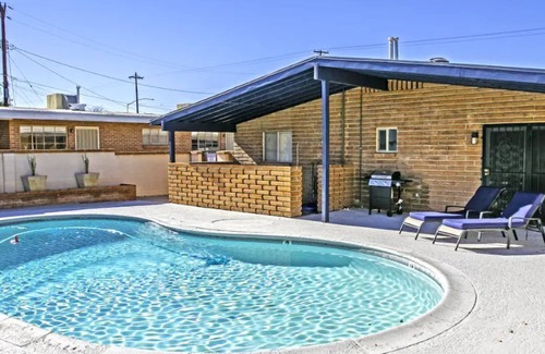 Rincon Heights House | The Dottie 230B 2 Bed 1 Bath shared pool