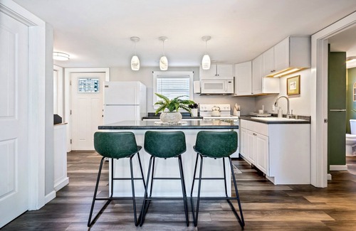 Southern Coast Apartment | The Downtown Den - King Bed, Dog Friendly, Fire Pit, Parking, Family Friendly