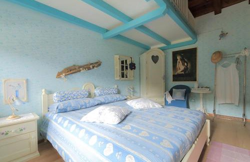 Feltre House | The Duck's Cottage