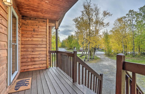 Tanaina House | 'The Eagles Nest:' 3 Mi to Downtown Wasilla!