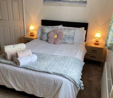 Grimsby Apartment | The Edge in Scartho, with Parking for Vans