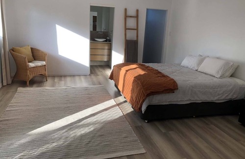 Iluka House | The El Paso Iluka. Sleeps 10
