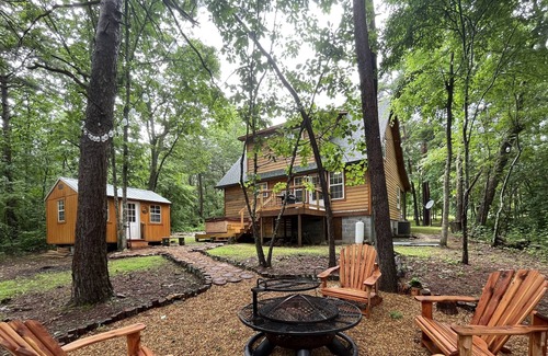 Mentone Cabin | The ELK! Minutes from downtown Mentone & Brow Park