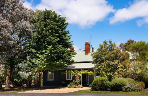 Daylesford House | The Elm Tree- Designer Home in the heart of Daylesford