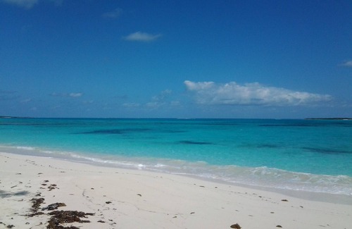 Nassau Cottage | The Exuma Pearl Cottage
