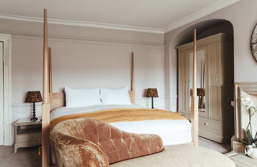 Painswick Hotel | The Falcon Painswick