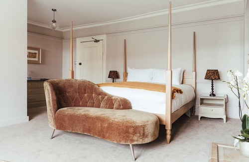 Painswick Hotel | The Falcon Painswick