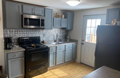 Thompsonville House | The famous Haunting in Enfield CT, known as the Demon House invites you to stay!