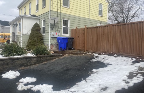 Thompsonville House | The famous Haunting in Enfield CT, known as the Demon House invites you to stay!