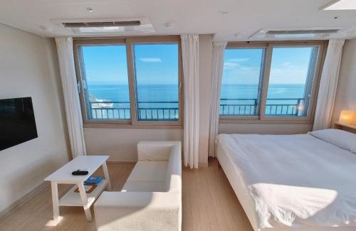 Haeundae Hotel | The First Ocean Songjeong