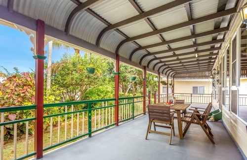 Stockyard House | The Five Rocks Beach Bungalow -Your Off-Grid Coastal Escape – 4x4 Access Only