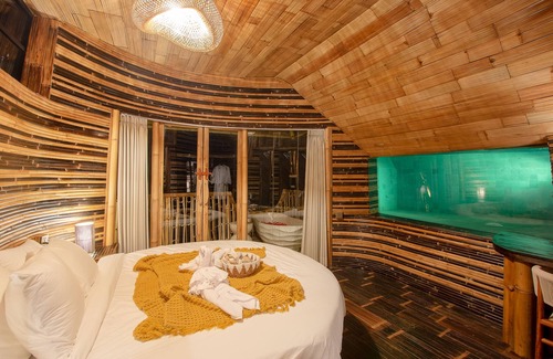 Klungkung Villa | The Floating Treehouse Villa By Avana - A Dreamy Treehouse with a View