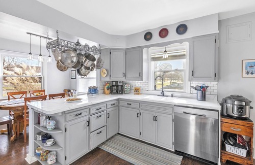 Frankenmuth House | The Frankenmuth Dawdy Haus - whole house option