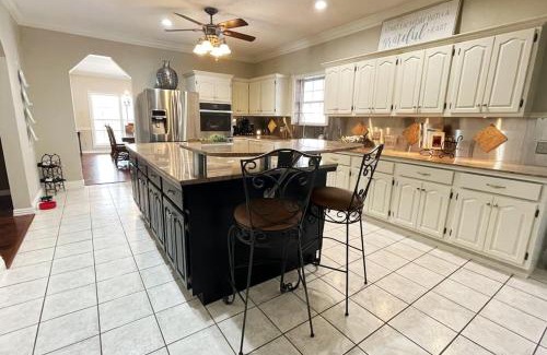 Fayetteville House | The Freedom Estate on Hamestring Creek