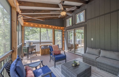 Wright City Ski Chalet | The Frieden Hideout by Innsbrook Vacations!