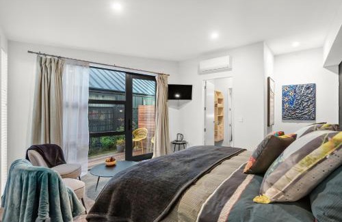 Wanaka House | The Front Room