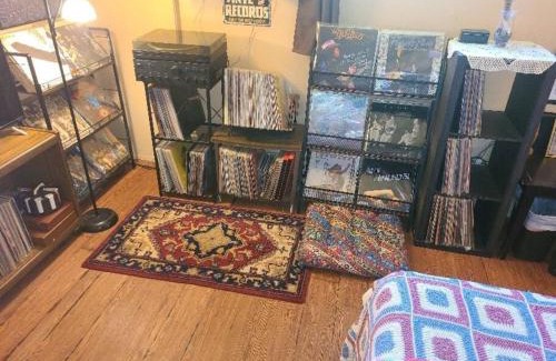 Callender House | The Ganja Getaway