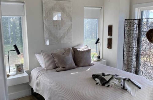 Vesta Other | The Gathering Barn by Buffalo Mountain Getaway