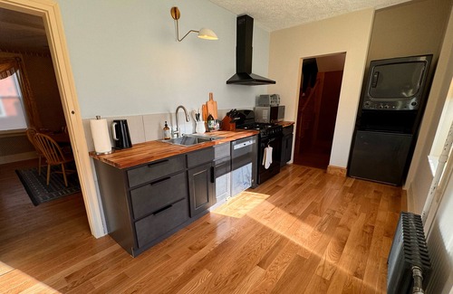 North East Hotel | The Gibson Manor