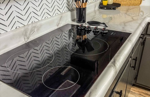 Seiling House | The Gifted Stay @ Seiling - 3BR/2BA In The Heart of Western Oklahoma!