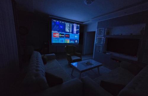 Çagllavicë Apartment | The Golden Oasis