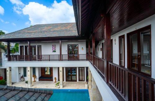 Sunset Road Villa | The Golden Serendipity Villa Seminyak