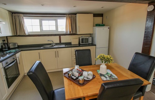 Nantwich Cottage | THE GRAIN STORE, pet friendly, with a garden in Wrenbury