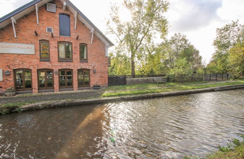 Nantwich Cottage | THE GRAIN STORE, pet friendly, with a garden in Wrenbury