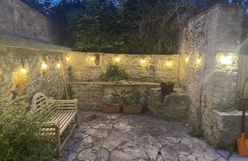 Sherborne House | The Grey Lodge is a beautiful Grade II* listed Eighteenth Century townhouse.n