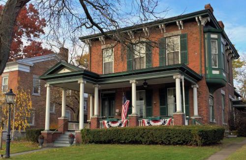 Waterloo Bed & Breakfast | The Gridley Inn B&B
