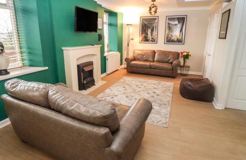 Lydney Apartment | The Grooms