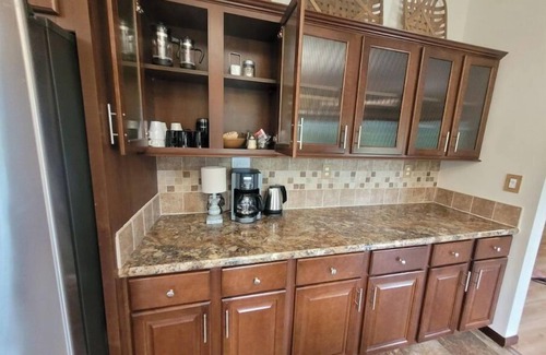 Groveland House | The Groveland Guesthouse on 3 acres