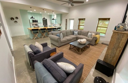 Port O Connor House | THE GULL in POC - Pets ok with extra cost