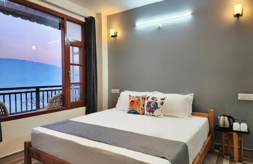Kumharsain House | The Halt Narkanda - Rooms and Rooftop Cafe