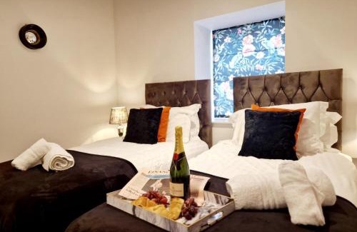Knott End-on-Sea House | The Hamilton luxury holiday let's- Holly Barn