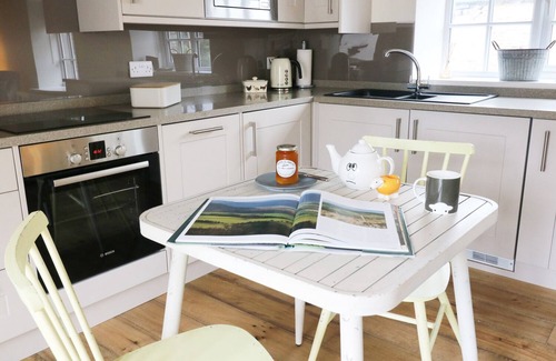 Hawes Cottage | THE HAYLOFT, pet friendly, luxury holiday cottage in Hawes